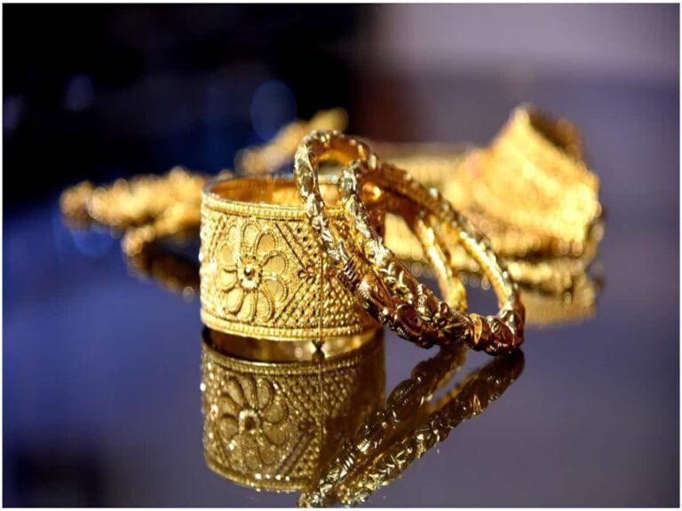 Gold Price Today Hits Record High of 78,250 Rupees: Is It the Best Time to Sell or Should You Wait?