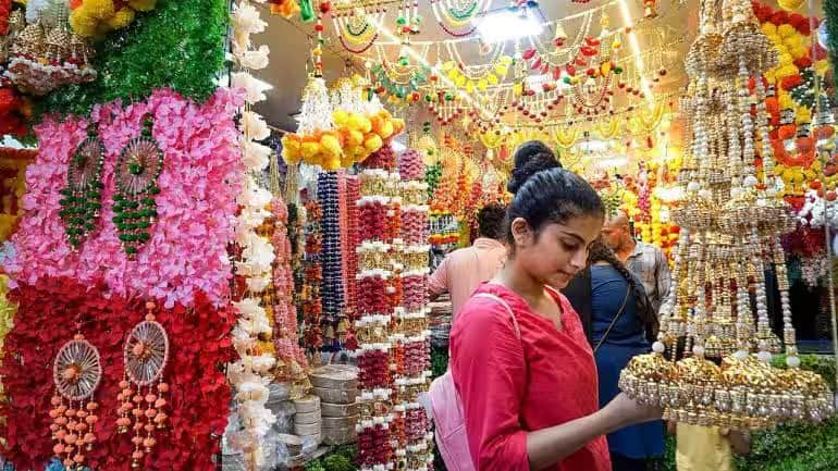 Affordable Diwali Shopping: 5 Essential Tips to Save Money