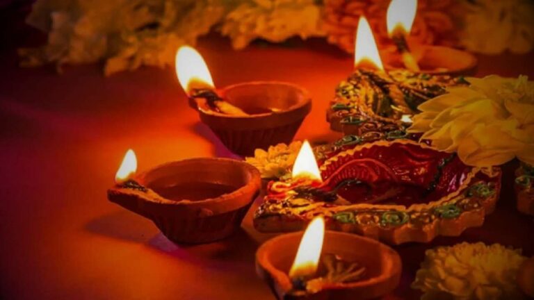 Deepavali 2024: 50 Stunning Wishes in Hindi and English to Celebrate the Festival