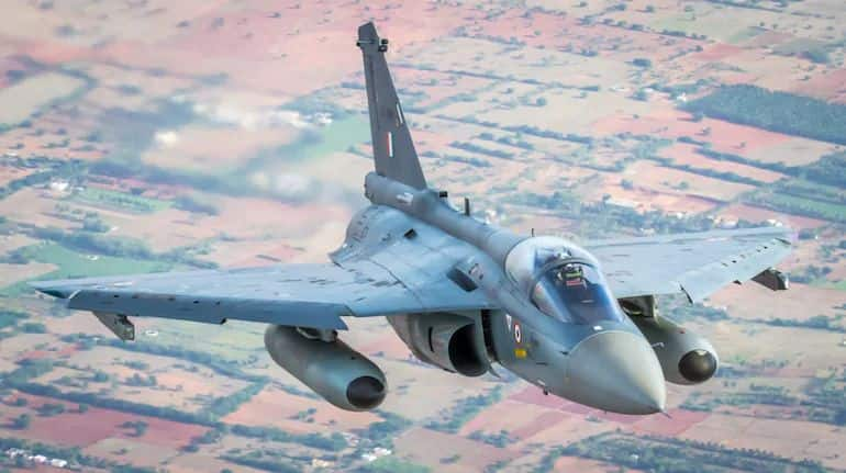 India Fines General Electric After Delay in Tejas LCA Engine Supply