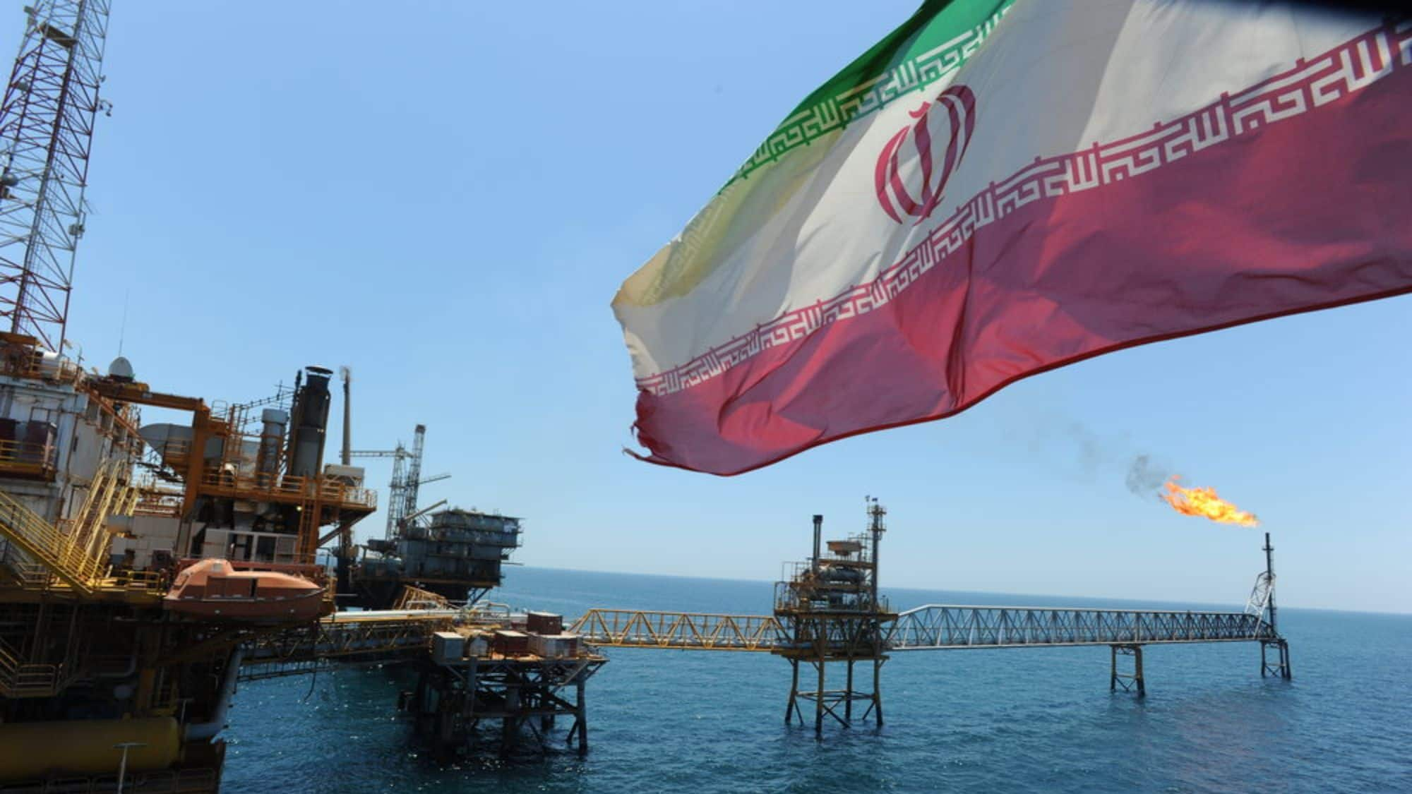 Iran-Israel Crisis: Israel Could Target Iran's Oil Production Sites, Major Retaliation Expected