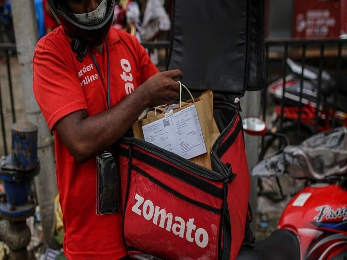 Karnataka Government to Charge 1%-2% Fee on Transactions from Zomato and Swiggy