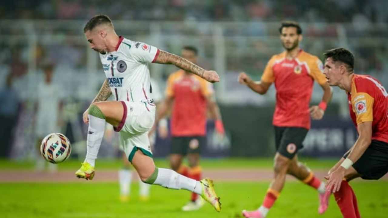 Kolkata Derby Live: East Bengal vs Mohun Bagan in ISL Action