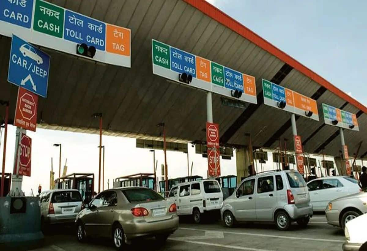 Mumbai Toll Tax Exempt for Light Vehicles: State Government Announcement