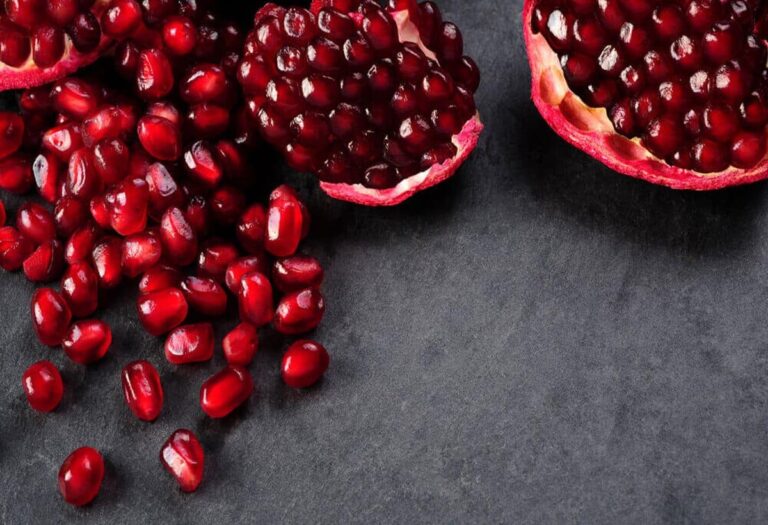 Pomegranate Benefits for Diabetes: Control Blood Sugar and Boost Strength