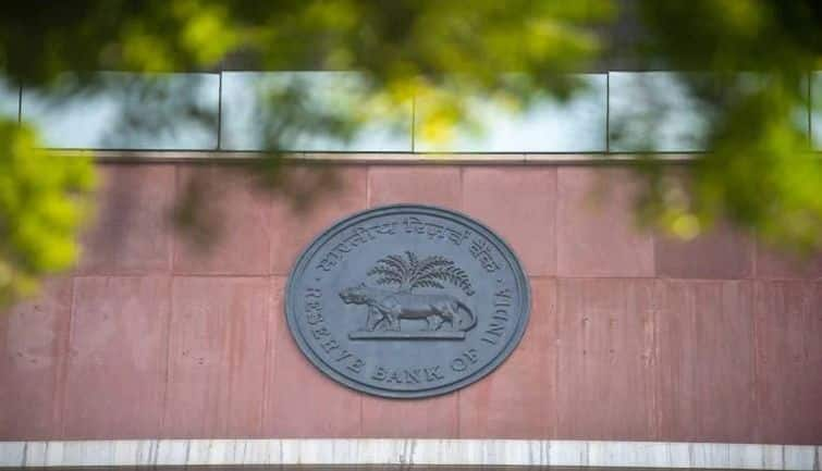 RBI Bans 4 NBFCs for Charging High Interest Rates, Includes Flipkart Co-Founder's Firm