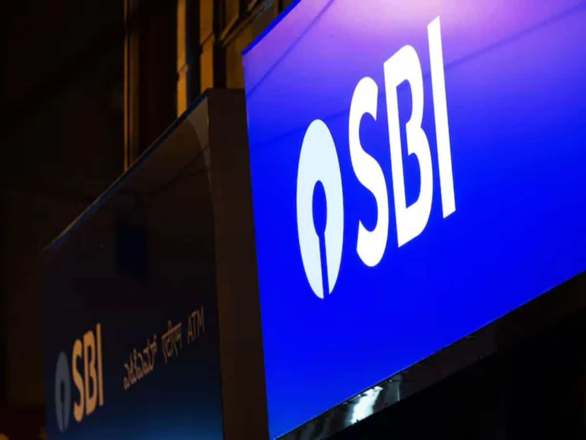 SBI to Raise 5000 Crore Through AT-1 Bonds: Here's Why