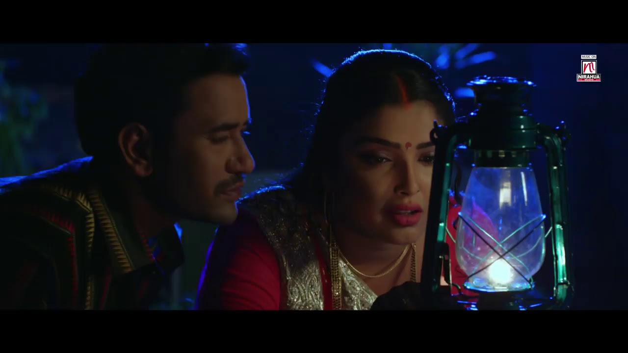 Viral Bhojpuri Song Featuring Amrapali Dubey and Nirahua – Must Watch 'Dhadak Jala Chatiya'