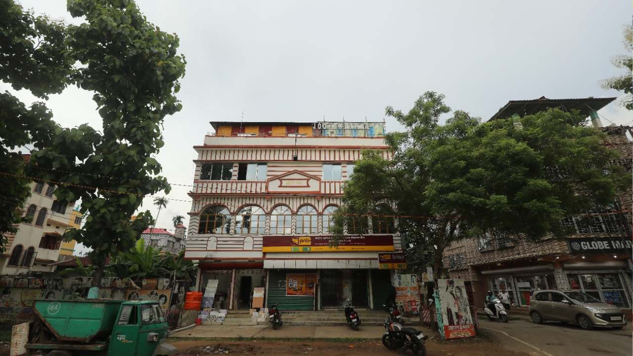 Jogesh Mahal