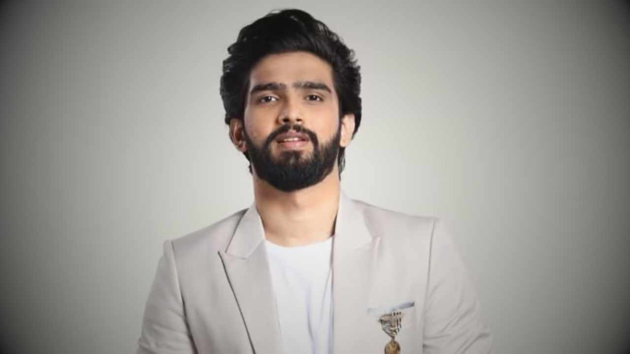 Amaal Mallik Bio, Wiki, Age, height, Education, Networth, Family and Bigg Boss