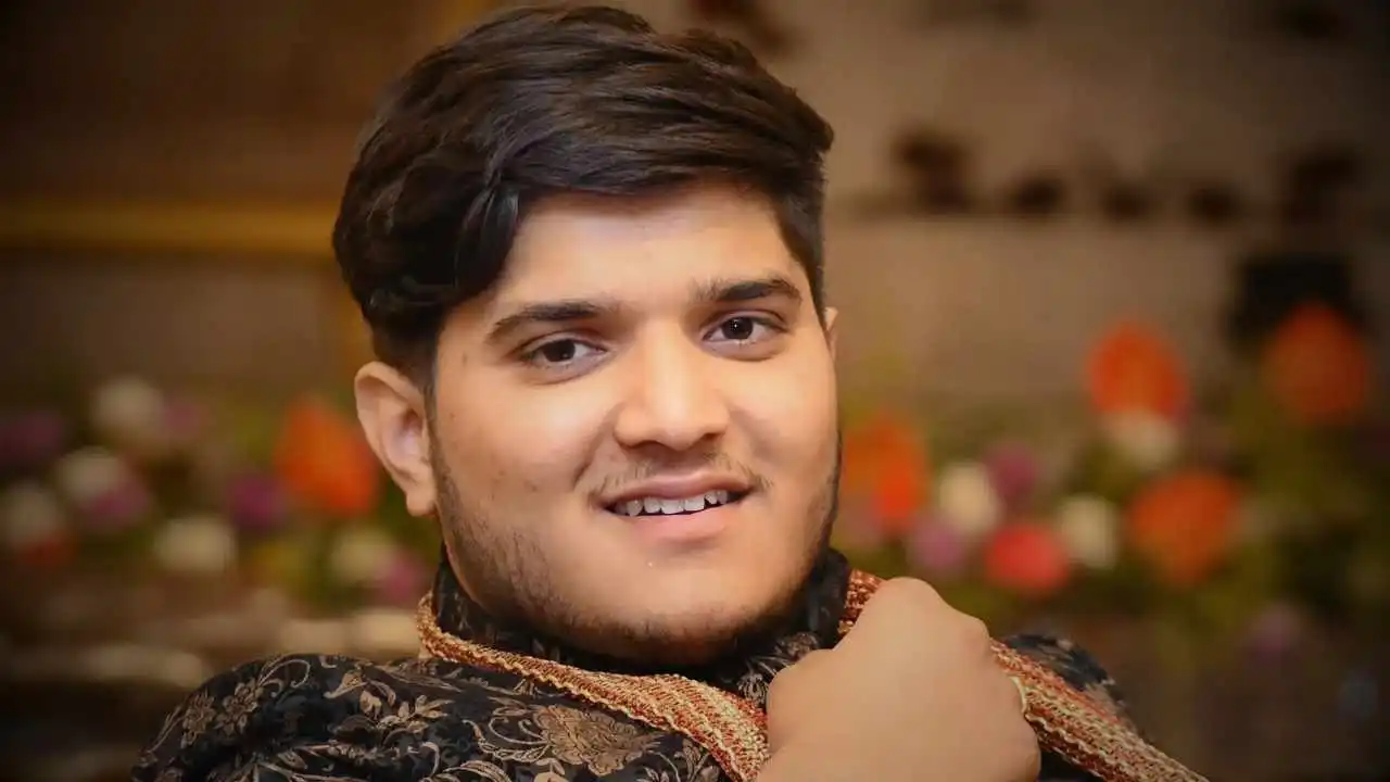 Mridul Tiwari Wiki, Age, Biography, Bigg Boss Journey, Net Worth & More
