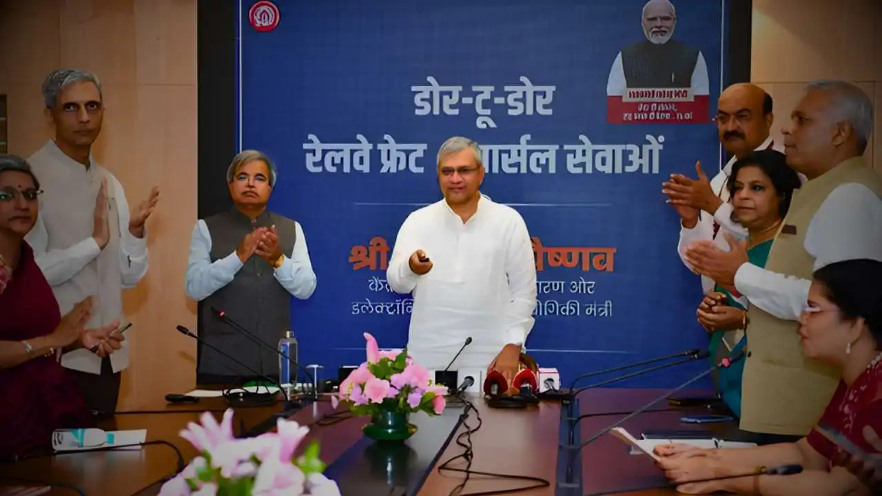 Indian Railways Unveils Door-to-Door Parcel Service to Connect Homes Between Mumbai and Kolkata