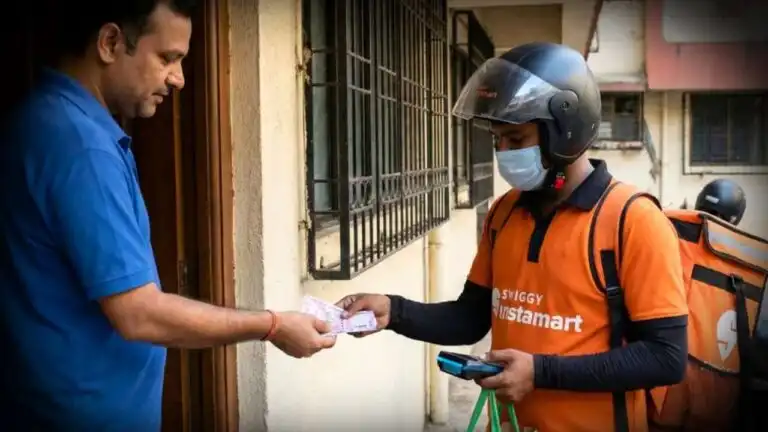 Bengaluru User Sets Record with ₹68,600 in Tips for Instamart Delivery Partners